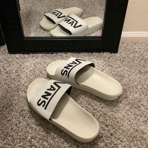 Gently used vans cream colored slides